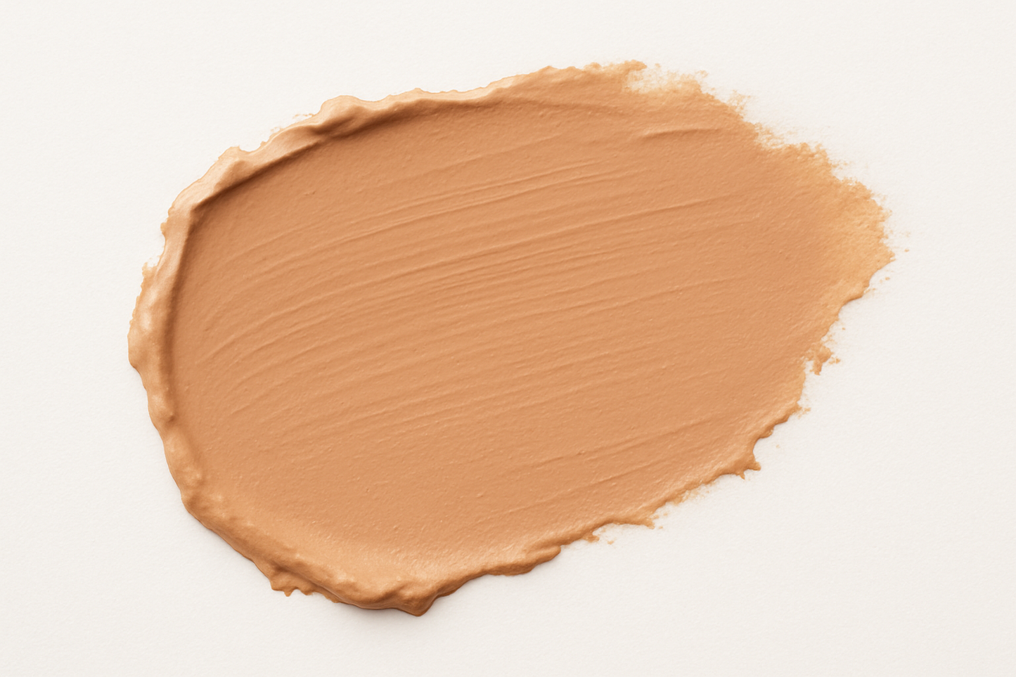 Mancha de maquillaje tono medium beige, toma como referencia la anterior que realizaste